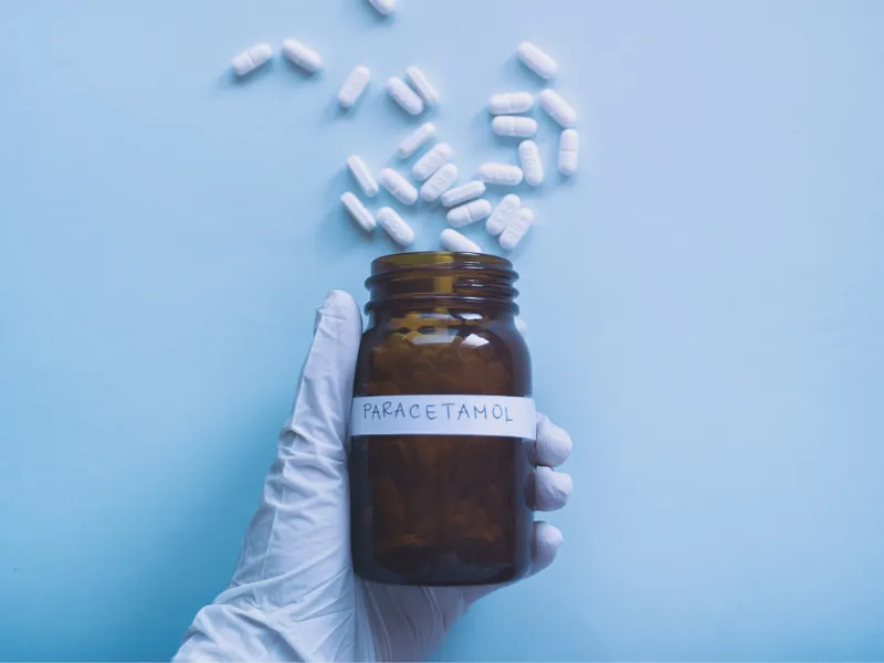 alerta-hospital-malaga-menores-reto-paracetamol-peligro-redes-sociales