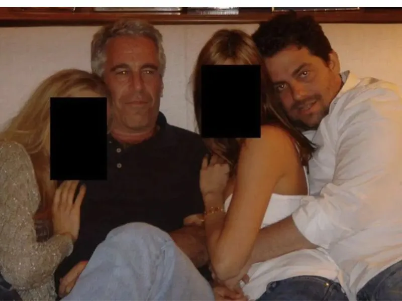 Jeffrey Epstein con el director del documental Melania